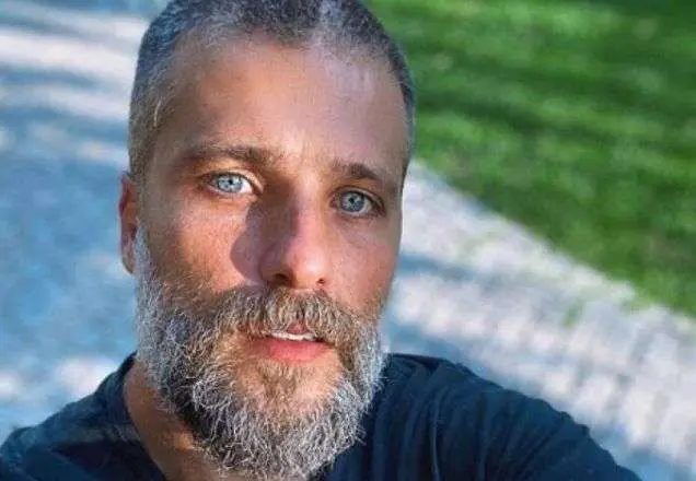 Bruno Gagliasso nega acusações de corretor sobre comissão de venda de imóvel. Foto: Divulgação / Redes sociais.