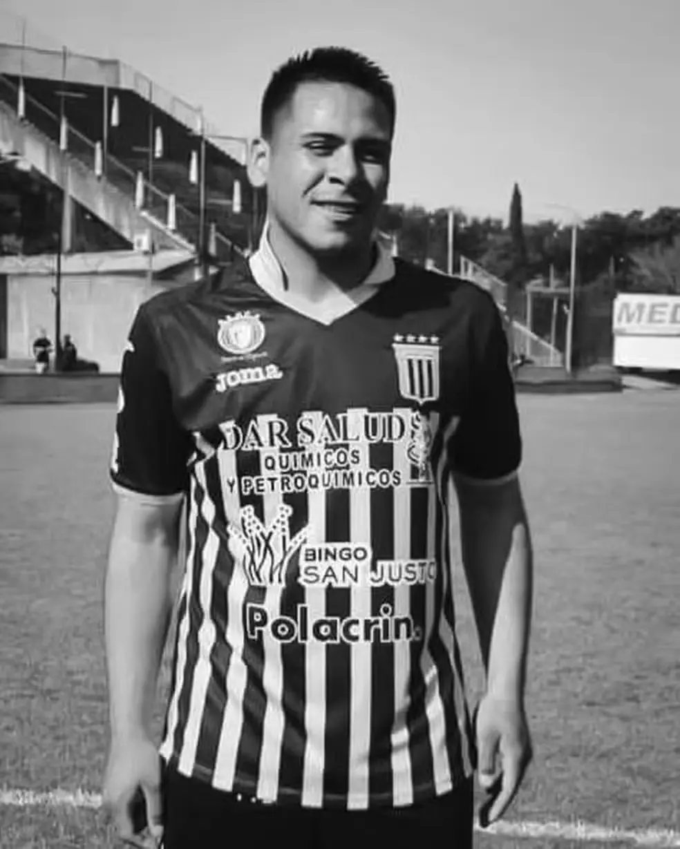 Jogador de futebol é morto com golpe de garrafa de vidro e irmão é o principal suspeito 