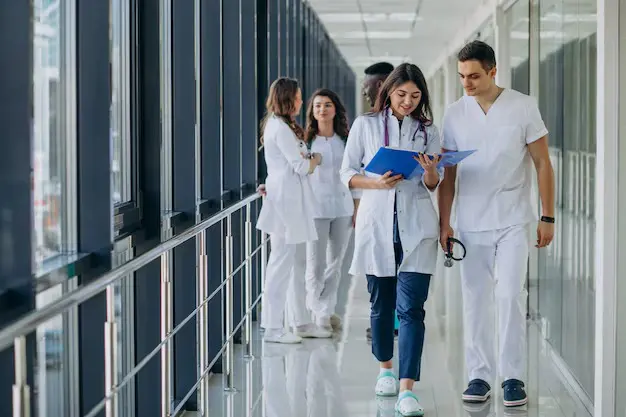 Sete hospitais brasileiros aparecem entre os melhores do mundo no ranking World’s Best Hospitals 2026. Foto: Freepik.
