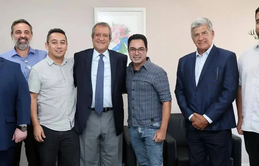 Irmão de Zezé Di Camargo e Luciano deve concorrer eleições 2026 pelo PL; entenda (Foto: Reprodução)