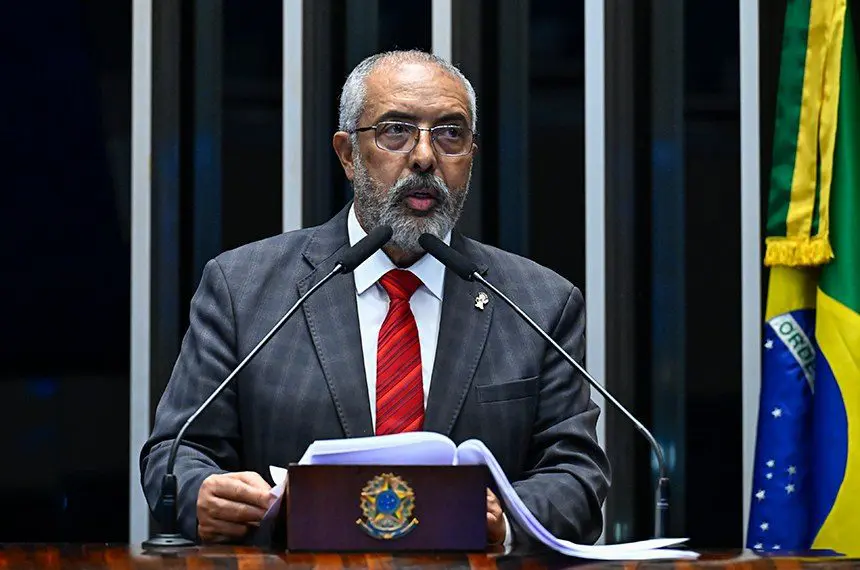 Paulo Paim projetou a chegada da escala 4x3 no Brasil (Foto: Waldemir Barreto / Agência Senado)