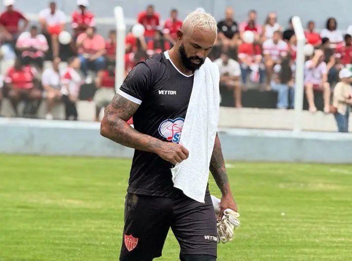 Goleiro Bruno quase foi jogar no Vasco (Foto: Reprodução / Redes Sociais)