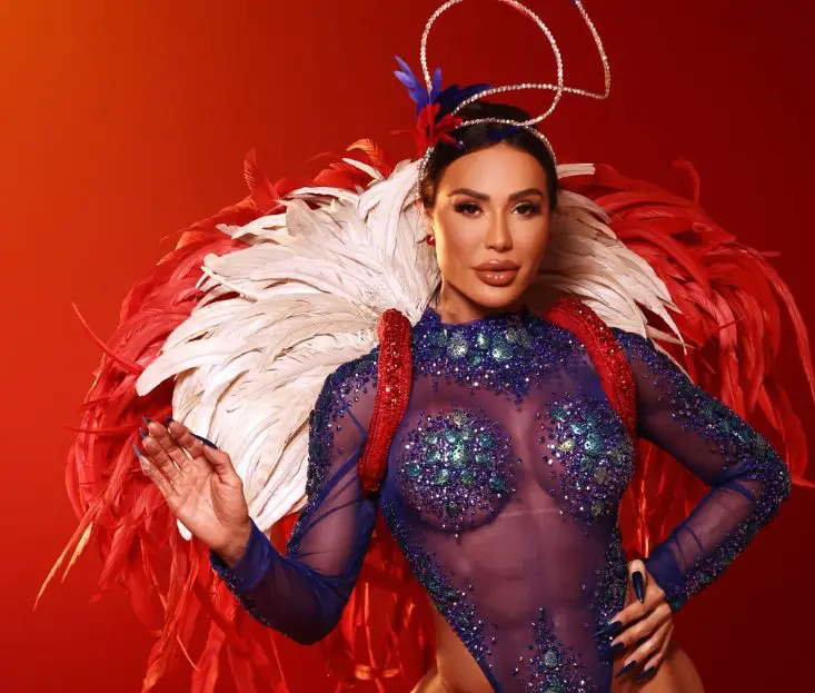 Gracyanne vai desfilar como rainha de bateria da União da Ilha (Foto: Reprodução / Redes Sociais)