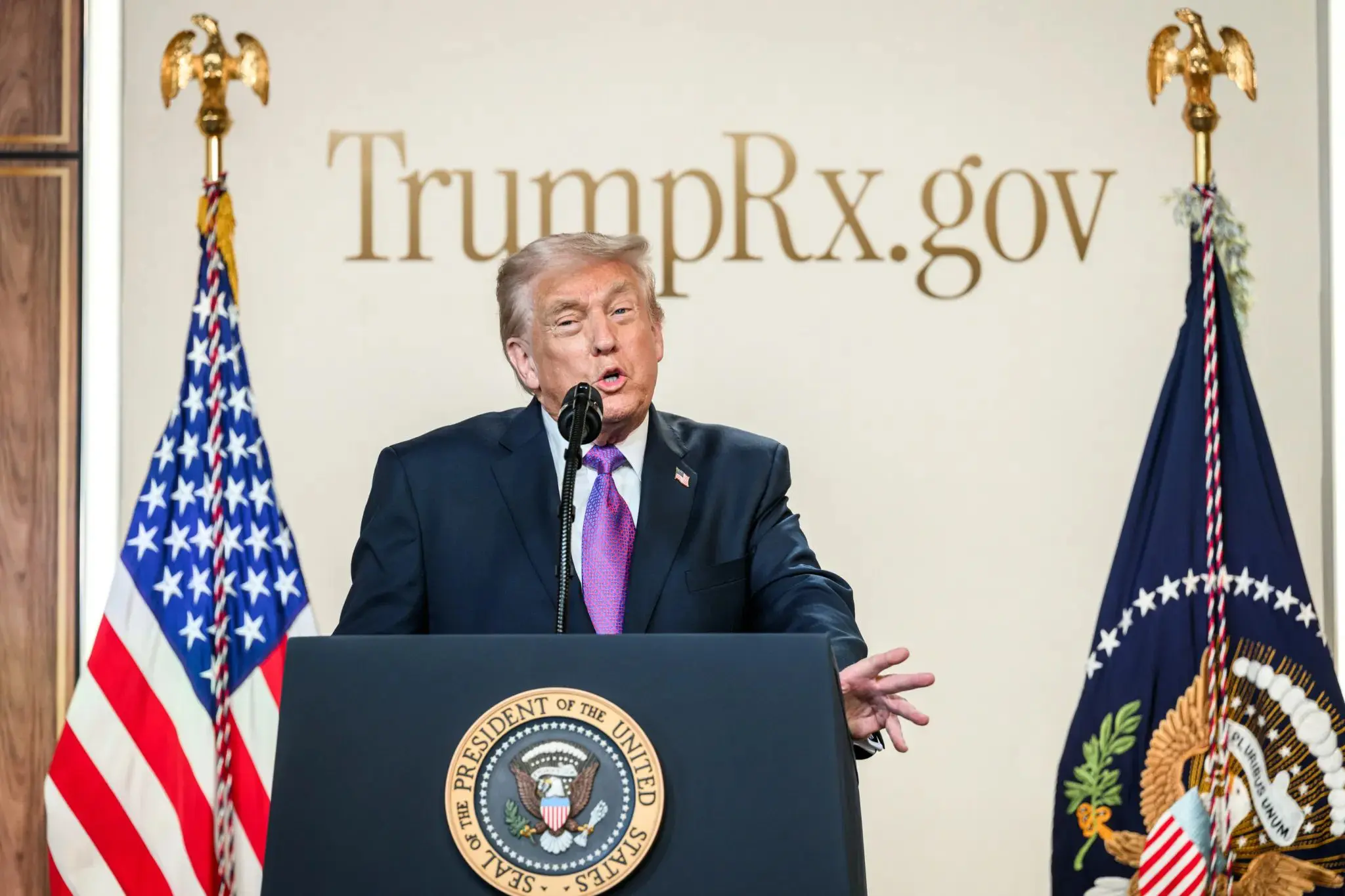 Trump fala em relação 