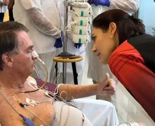 Michelle revelou se sentir presa com rotina de cuidados (Foto: Reprodução / Redes Sociais)
