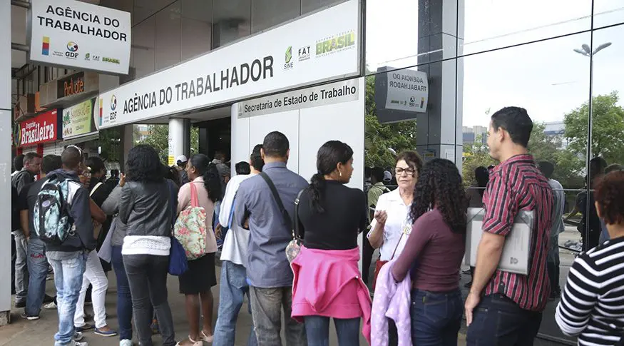 Vinte estados registraram a menor taxa de desocupação da série histórica (Foto: José Cruz / Agência Brasil)
