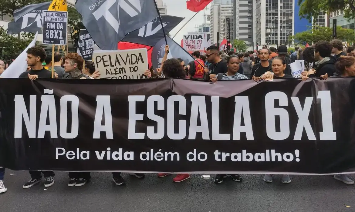 Sudeste lidera apoio ao fim da escala 6x1 (Foto: Letycia Bond / Agência Brasil)