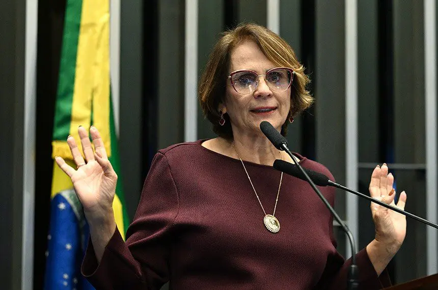 Damares Alves deu parecer favorável ao arquivamento (Foto: Saulo Cruz / Agência Senado)