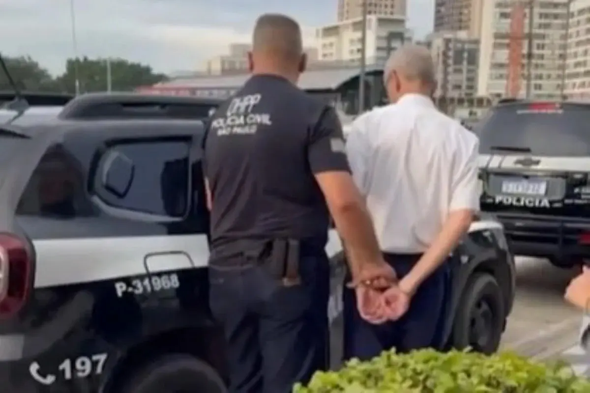 Entenda por que piloto foi preso dentro de aeronave, durante embarque