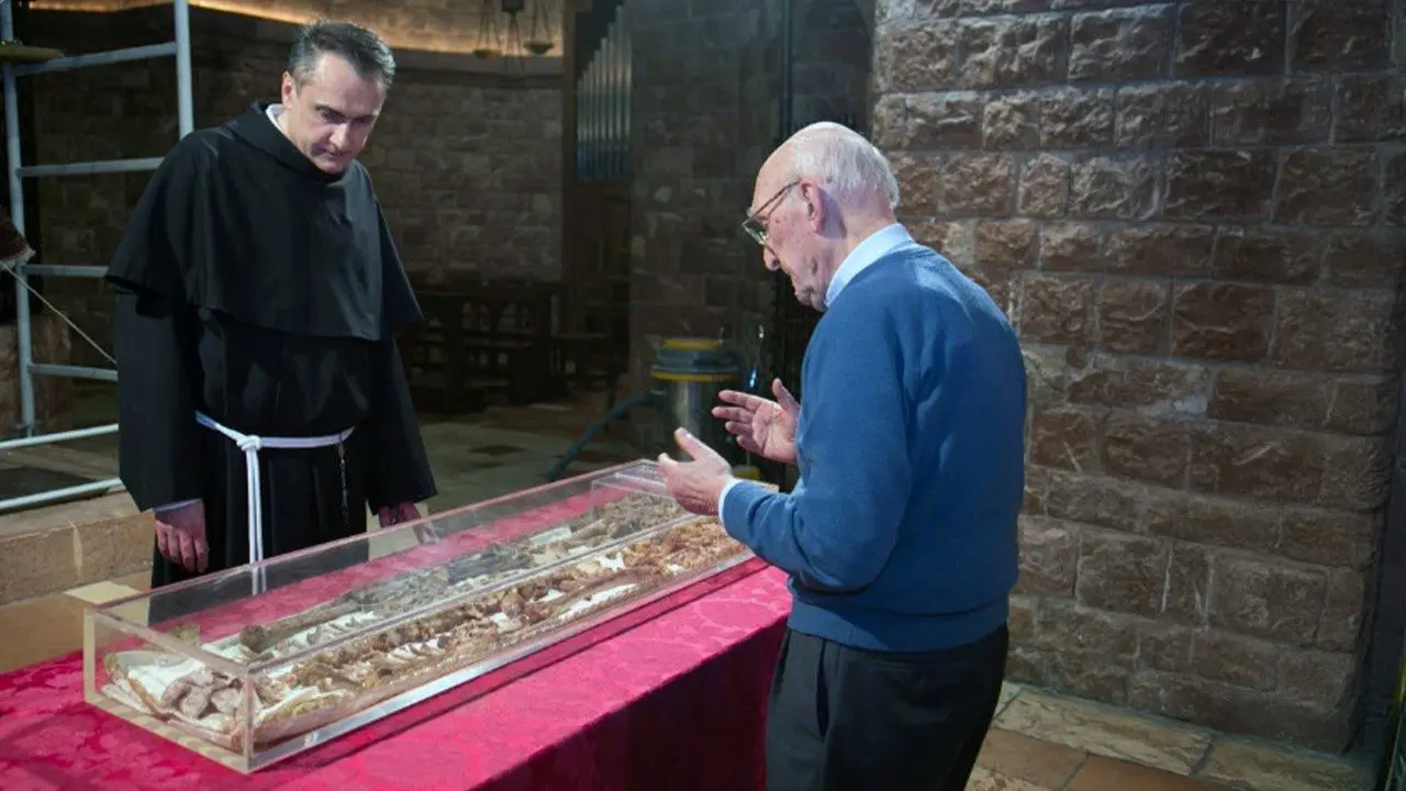 Restos mortais de São Francisco de Assis. Foto: Sala Stampa Sacro Convento Assis