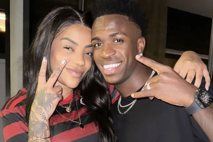 Vini Jr com Ludmilla