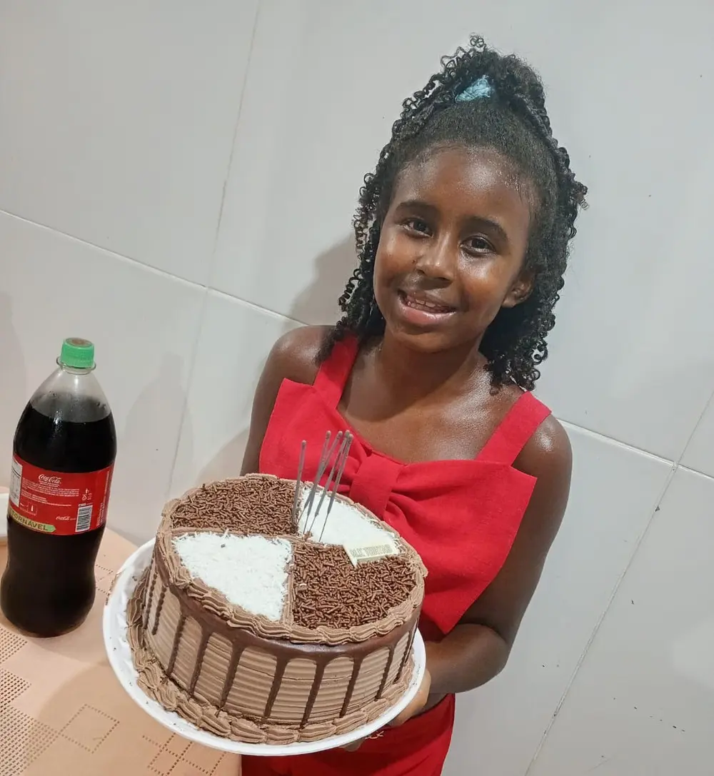 Sophia foi baleada com seis tiros dentro do carro a caminho de festa do primo - foto: Reprodução 