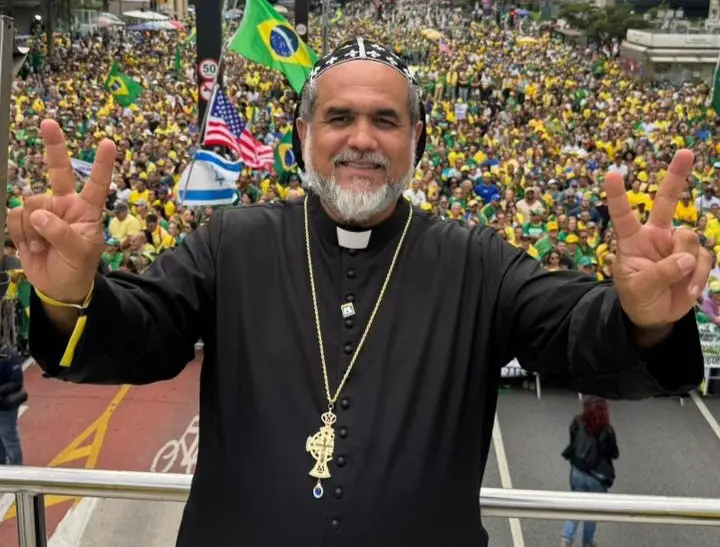 Padre Kelmon vai disputar eleições (Foto: Reprodução / Redes Sociais)