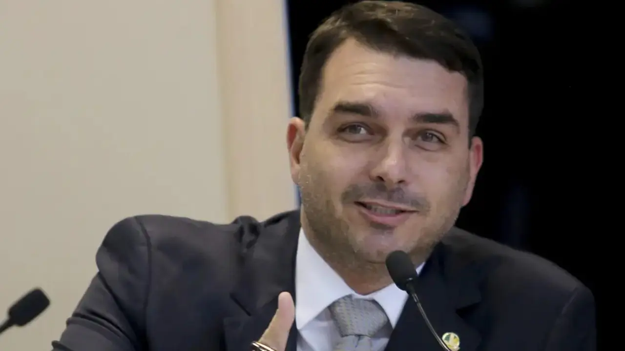 Flávio Bolsonaro (Wilson Dias/Agência Brasil)