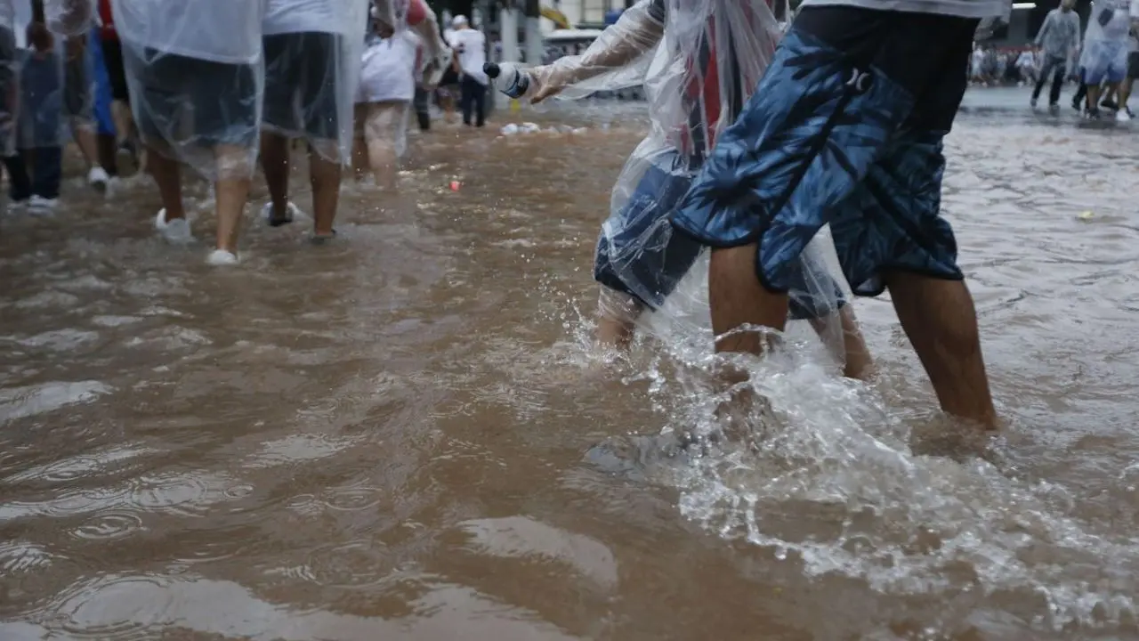 Enchente em São Paulo (Foto:  Paulo Pinto/Agência Brasil)