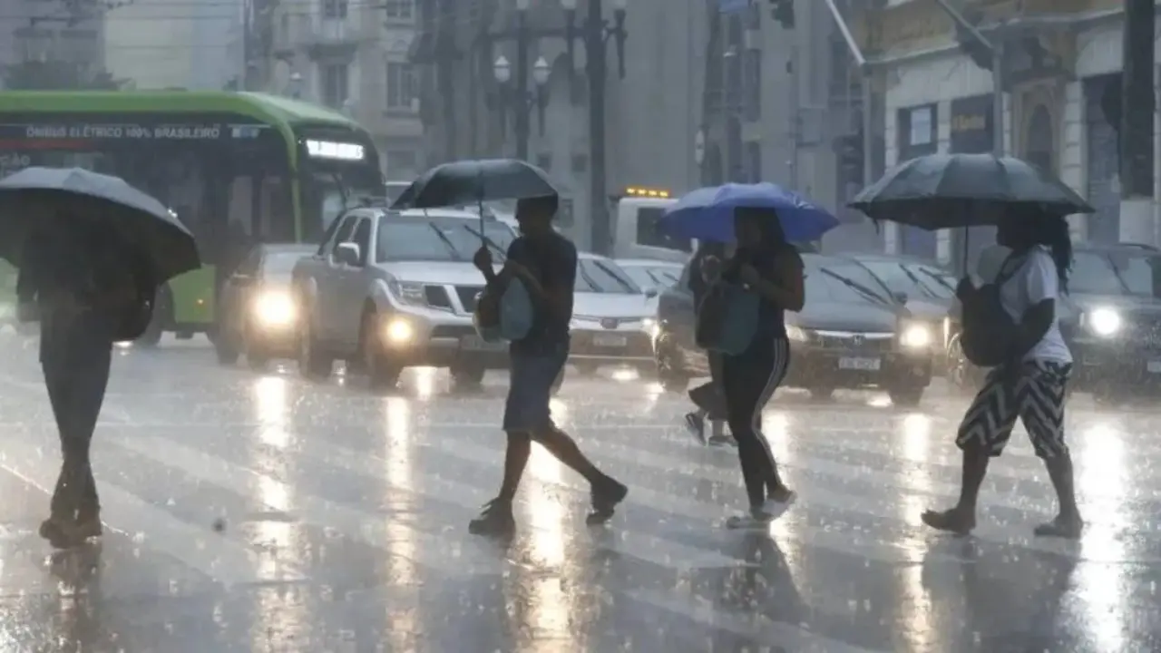 Chuva em São Paulo (Foto: Paulo Pinto/Agência Brasil)
