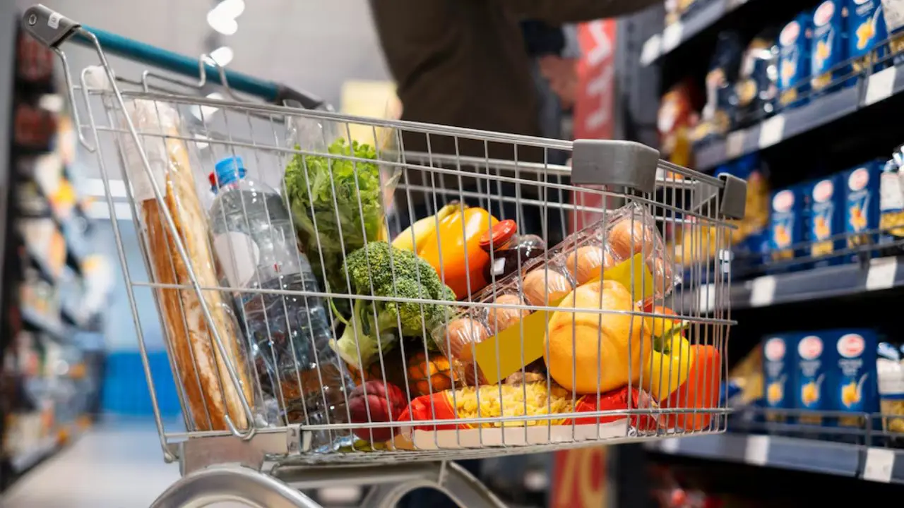 Carrinho de supermercado (Foto: Freepik) 