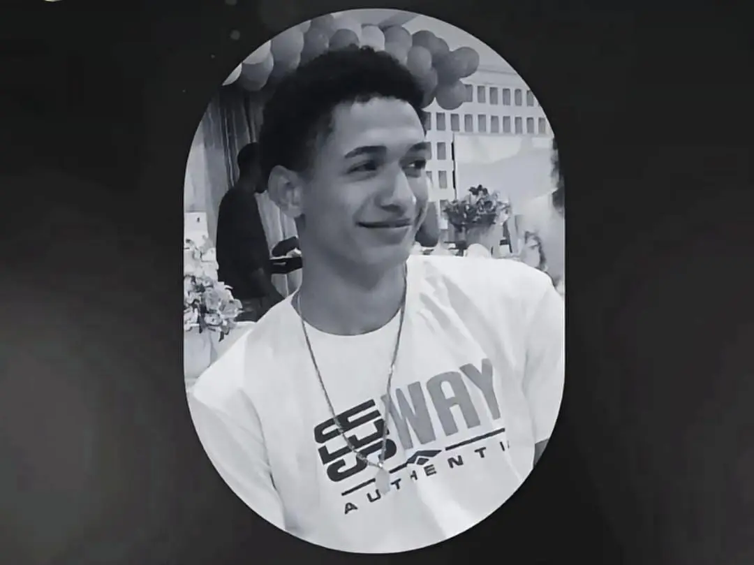 Jovem decapitado é enterrado 15 dias após crime; polícia aponta mandante (Foto: Reprodução/Redes sociais)