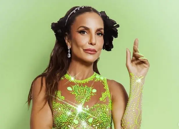 Após receber alta, Ivete Sangalo chega em Salvador, mas relata dores (Foto: Redes Sociais)