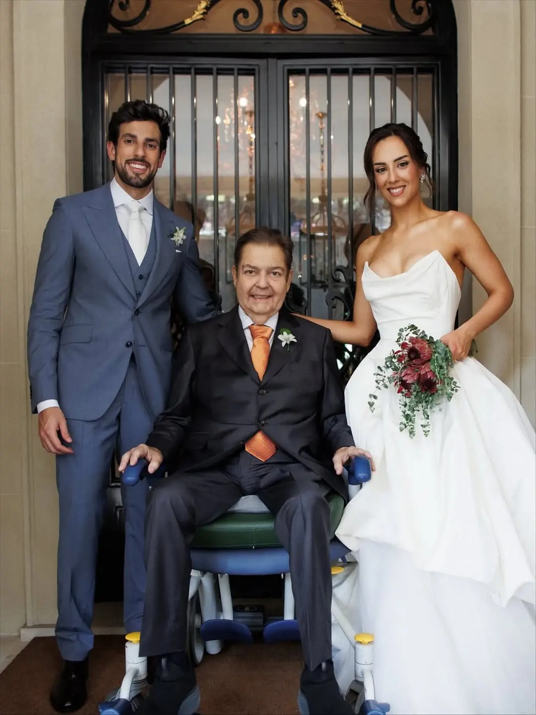 Faustão ao lado da filha Lara Silva e do genro Julinho Casares (Foto: Reprodução/Redes sociais)