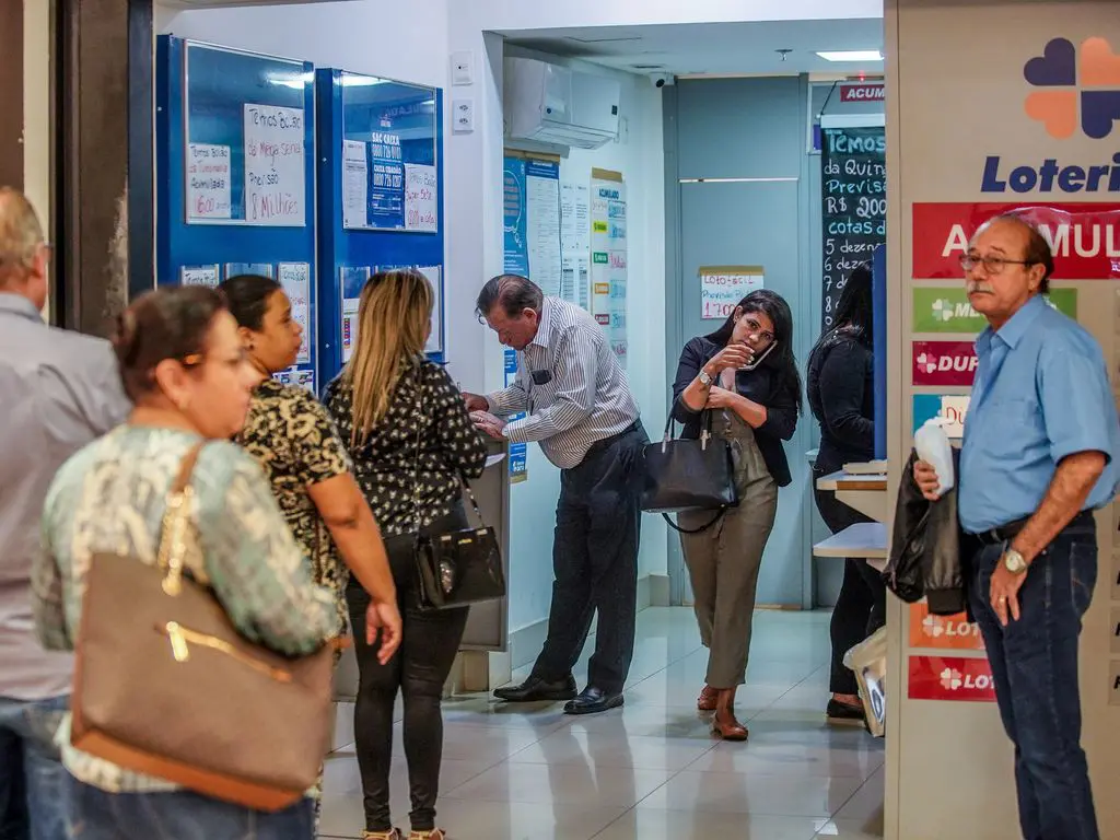 Pix Saque e Pix Troco deixam de ser oferecidos em lotéricas (Foto: Rafa Neddermeyer/Agência Brasil)