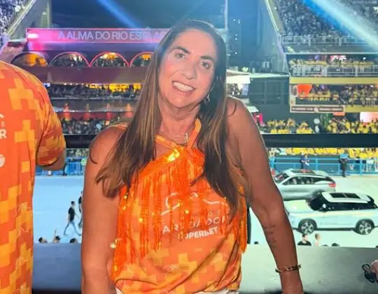 Mãe de Virginia recebe alta após cirurgias plásticas (Foto: Redes Sociais)