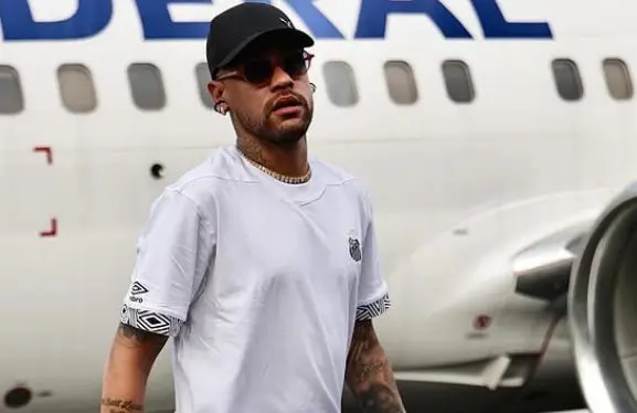 Fora da seleção brasileira, Neymar ‘aposta’ em novo hobby e choca fãs (Foto: Redes Sociais)