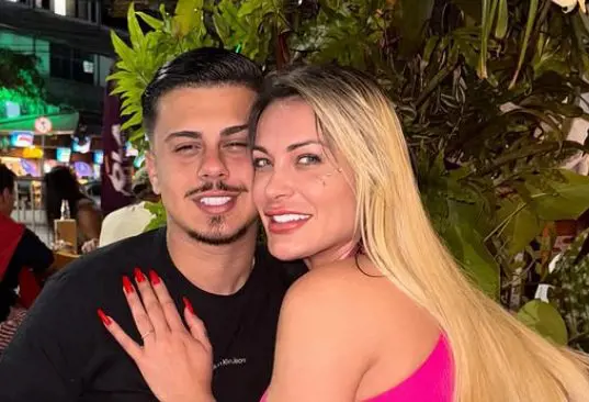Andressa Urach 'acaba' com carro do ex que faz ameaça; veja (Foto: Redes Sociais)