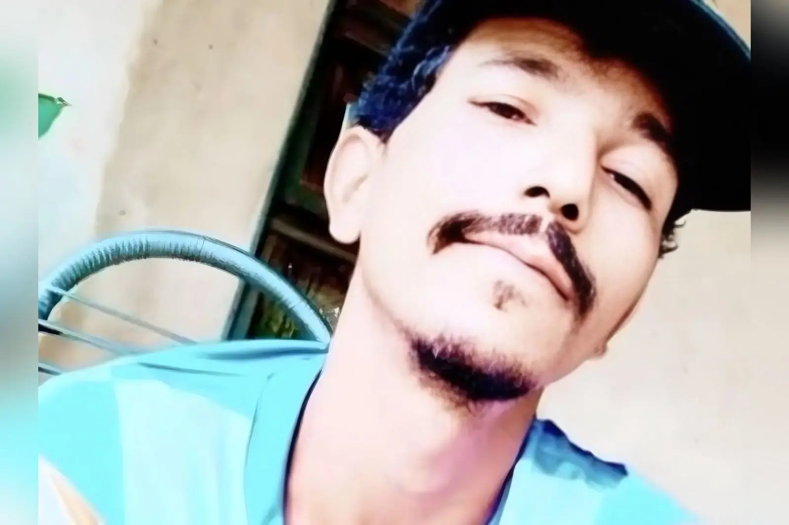 Criminosos encapuzados invadem casa e executam jovem a tiros em MS (Foto: Reprodução/Redes sociais)