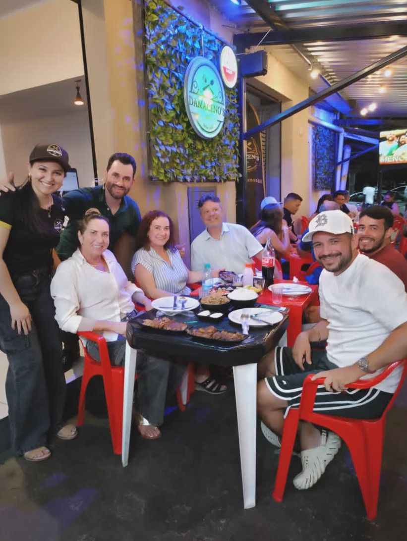 Margareth e Danilo Sanfoneiro juntos em um jantar no último domingo (22) || Reprodução: Redes Sociais