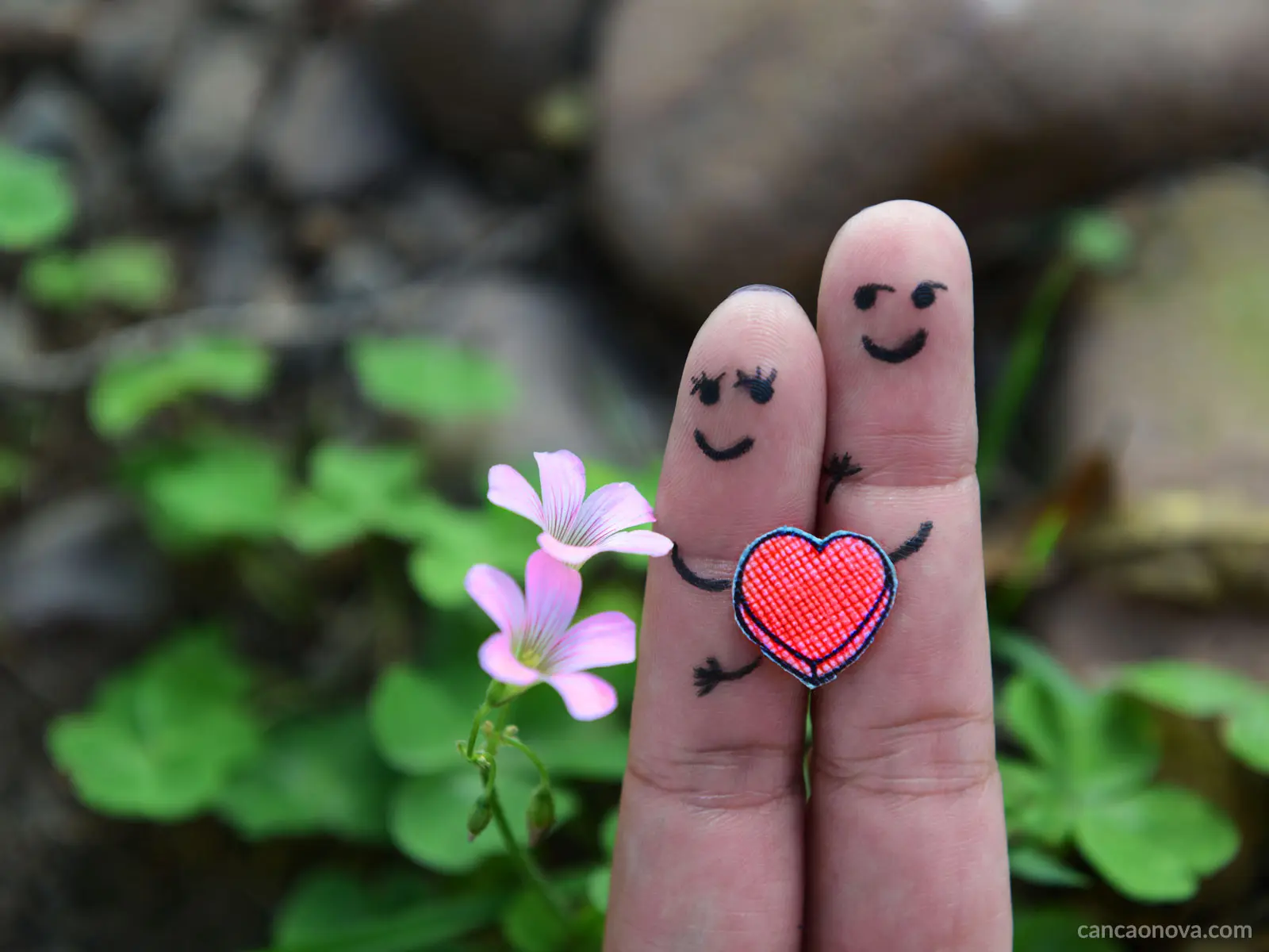 Bateu vontade de dizer 'eu te amo'? Saiba quais os signos que se declaram primeiro no amor