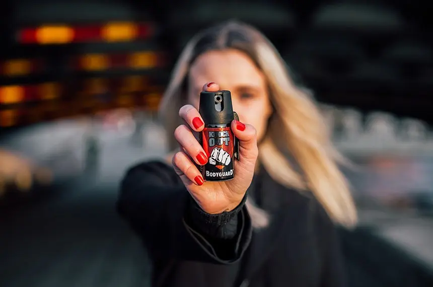 Câmara aprova projeto que libera spray de pimenta para mulheres como forma de defesa pessoal