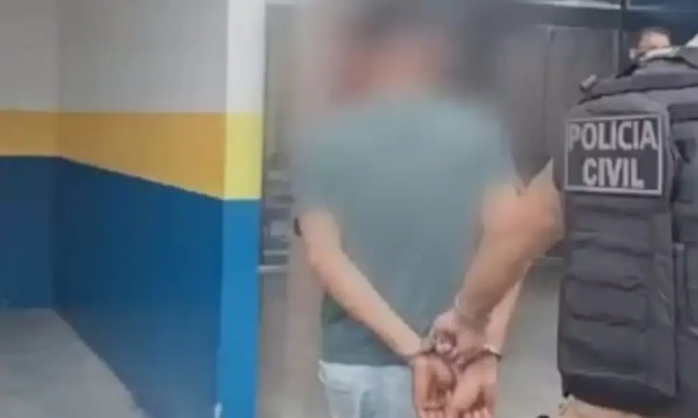Homem foi preso por estuprar ex-companheira, gravar e divulgar as imagens do crime (Foto: Divulgação/PC-AM)