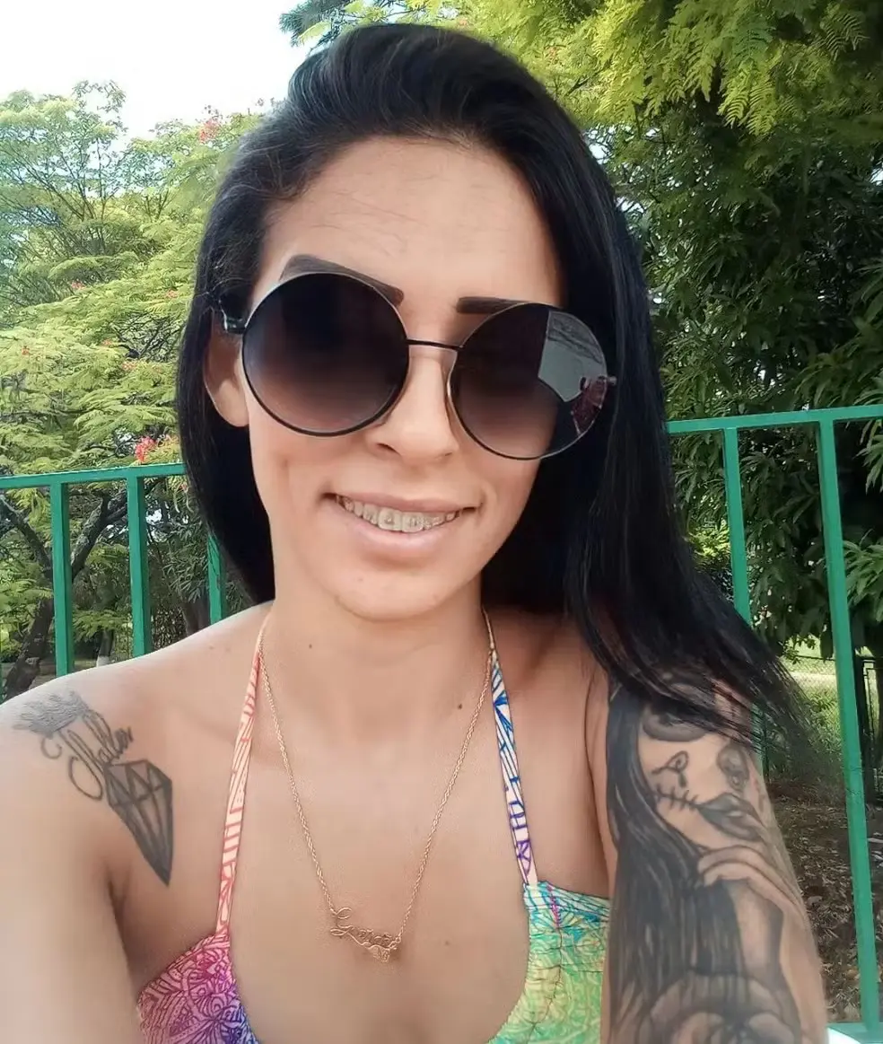 Homem mata esposa com 30 facadas no Dia da Mulher e filho de 10 anos chama PM (Foto: Reprodução/Redes sociais)