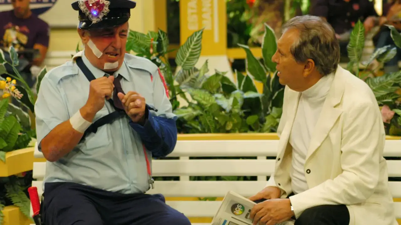 Roberto Marquis e Carlos Alberto de Nóbrega, no programa 'A Praça é Nossa' do SBT  (SBT/Divulgação)
