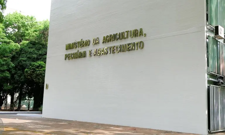 Guerra no Irã eleva riscos para o Brasil; saiba mais