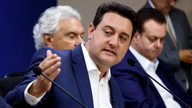 Ratinho Jr. resiste à pressão do PL e mantém plano de disputar a Presidência