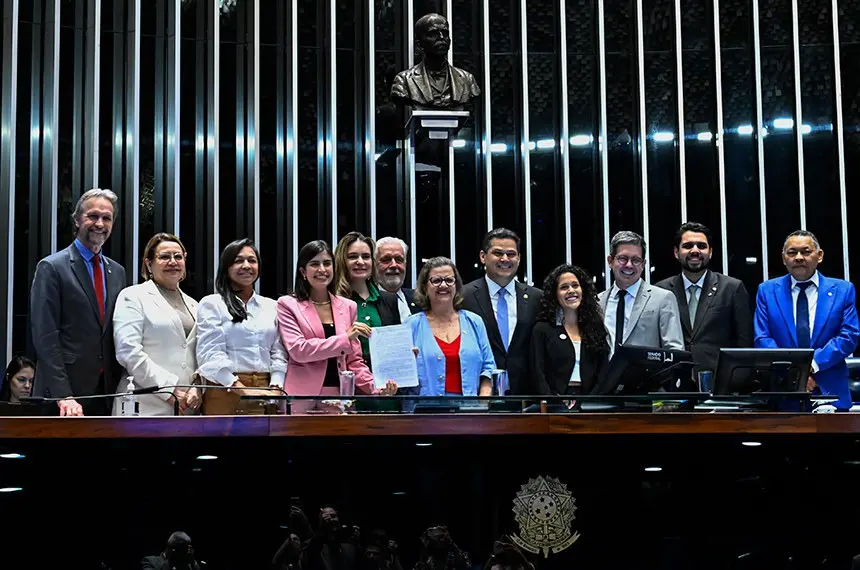 Discutido por senadores ao mesmo tempo em que tramitava na Câmara, texto teve urgência no Plenário do Senado - Foto:  Waldemir Barreto/Agência Senado
