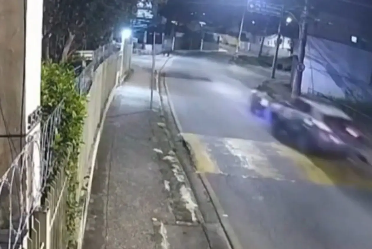 Motociclista morreu atropelado por viatura (Foto: Reprodução)