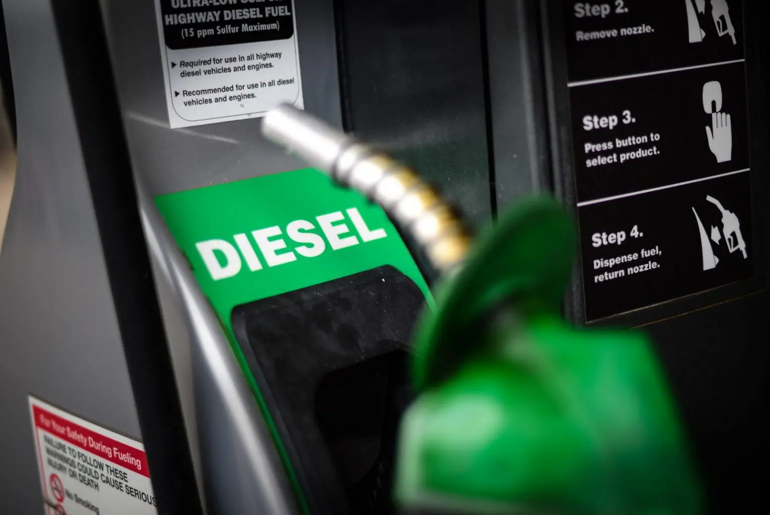 Governo pede que estados zerem ICMS do diesel para evitar greve