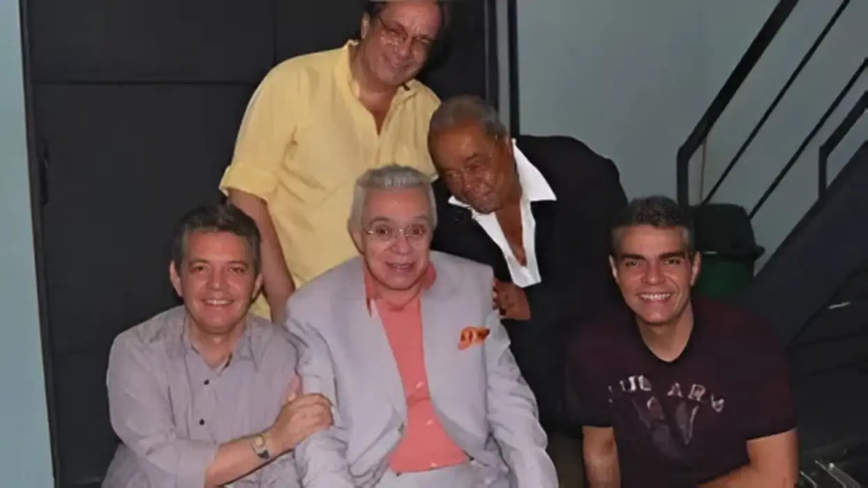 Nizo Neto emociona ao publicar despedida após morte do irmão Duda Anysio