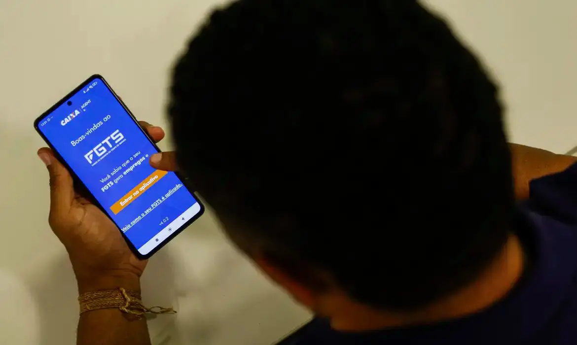 FGTS poderá ser usado apenas para quitar dívidas (Foto: Joédson Alves/Agência Brasil)