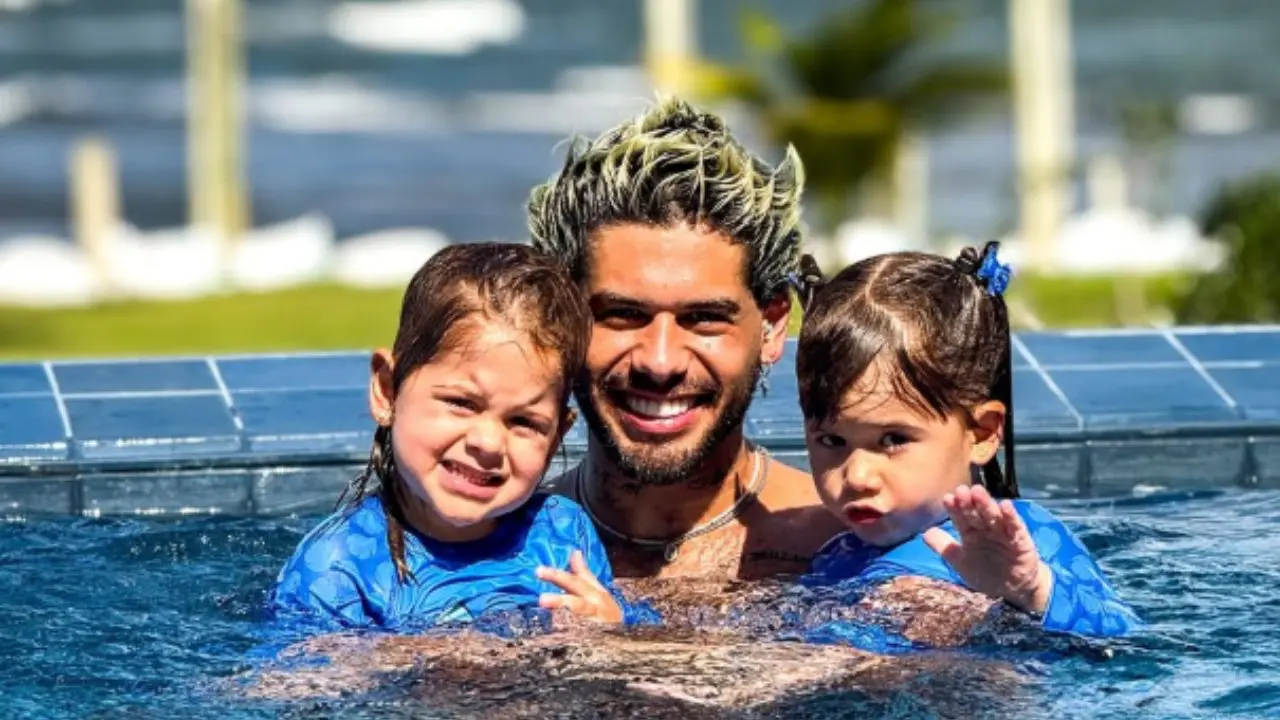 Zé Felipe e os filhos (Reprodução/Redes Sociais)