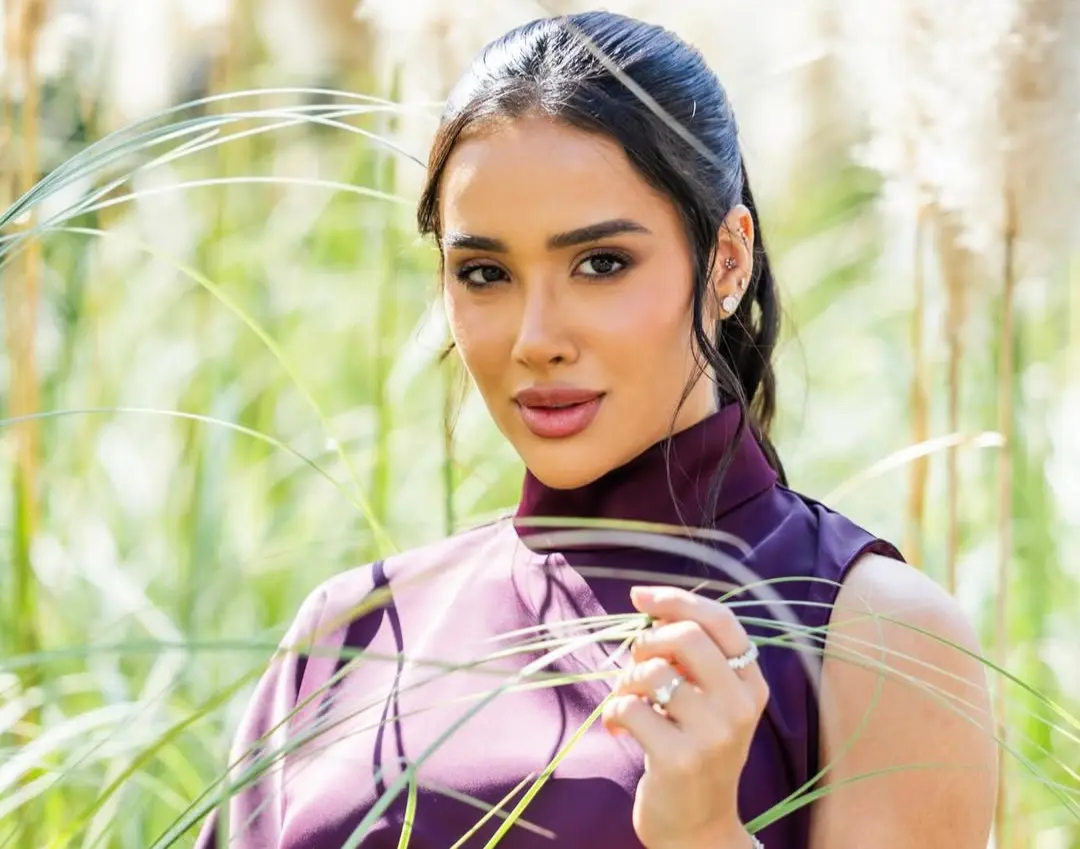 Jordana postou vídeo interagindo com a avó (Foto: Reprodução / Redes Sociais)