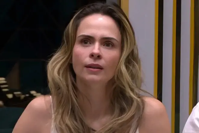 Ana Paula defendeu irmã das críticas (Foto: Reprodução / Globoplay)