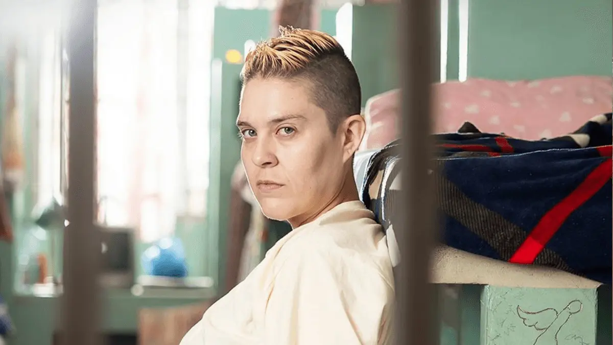 Tremembé: atriz que vive 'Sandrão', ex de Suzane von Richthofen, deixa a série após revelação