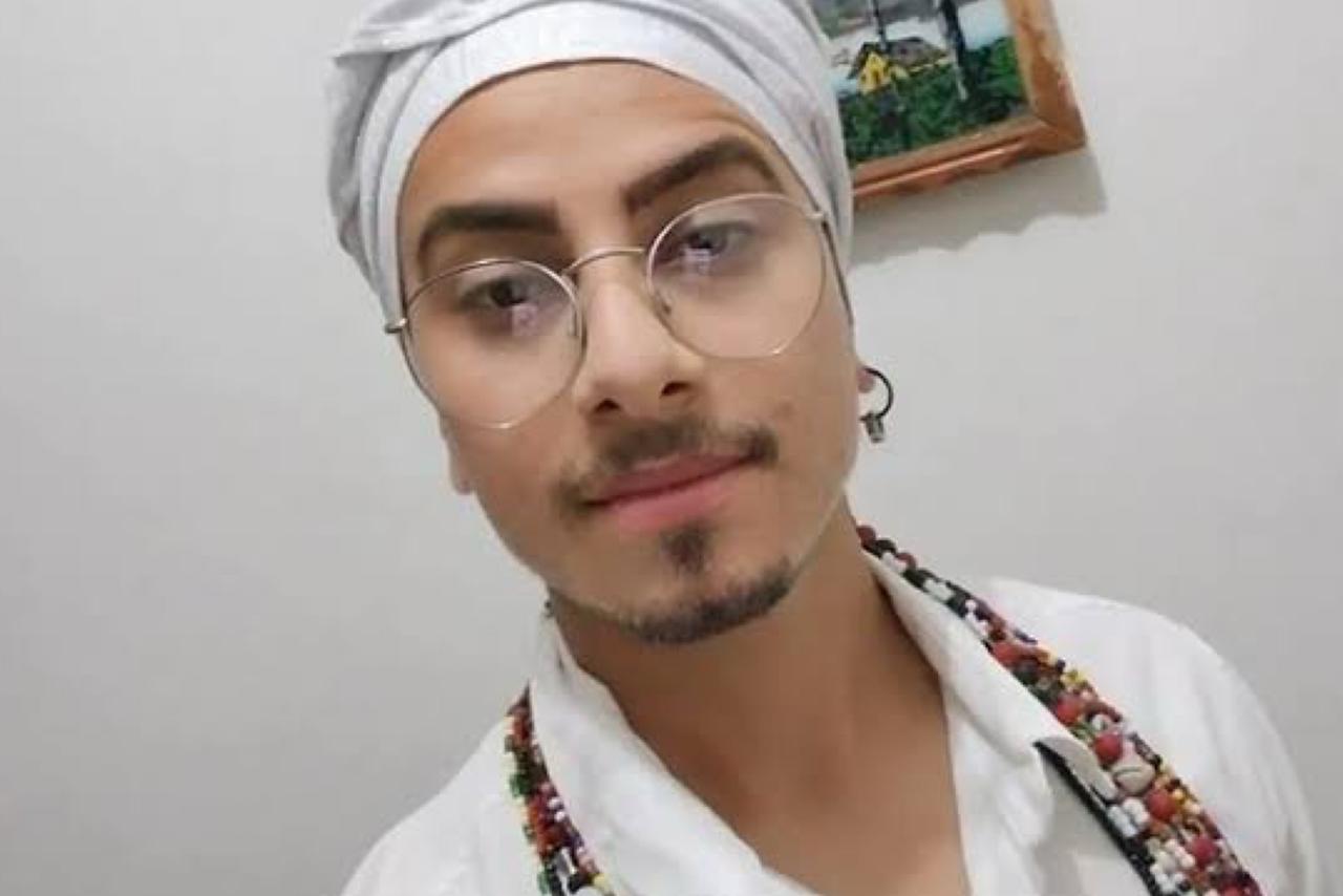O pai de santo Josiel Bomfim || Reprodução: Redes Sociais