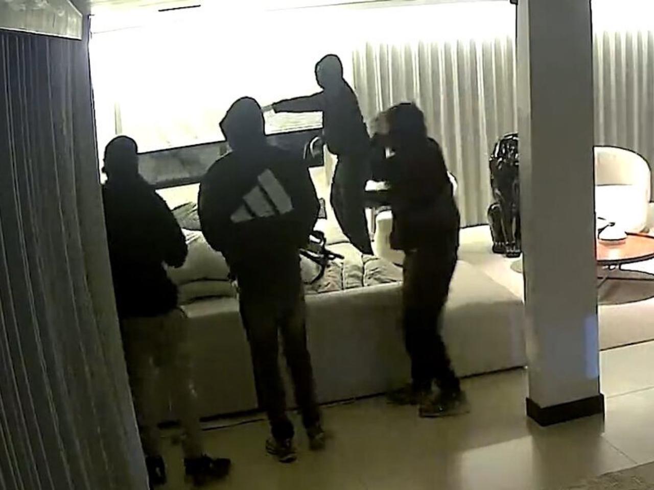 Assalto na casa de MC Poze do Rodo || Reprodução: Redes Sociais