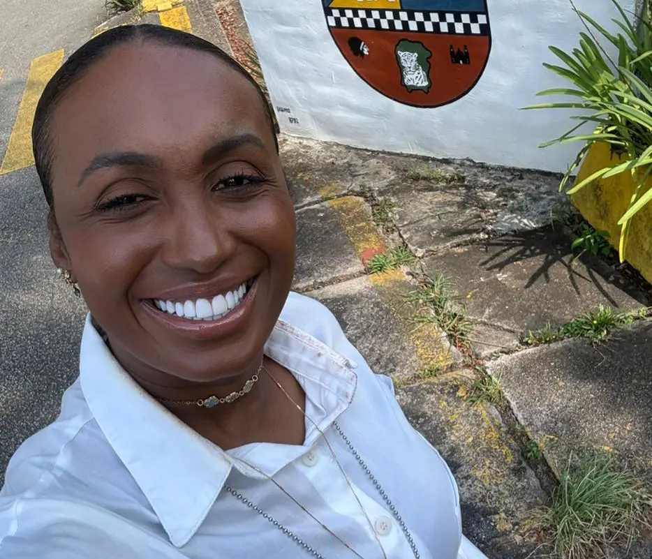 Mãe de GCM morta na Imigrantes desabafa durante velório (Foto: Reprodução/Redes sociais)