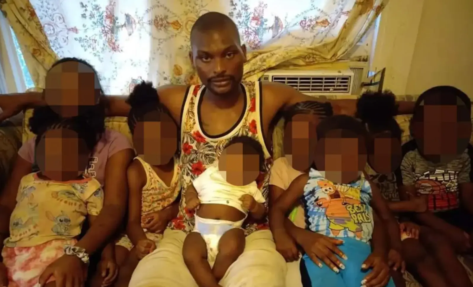 Durante processo de divórcio, homem mata 8 crianças e deixa duas mulheres feridas nos EUA. Foto: Reprodução/Facebook/shamar.elkins.